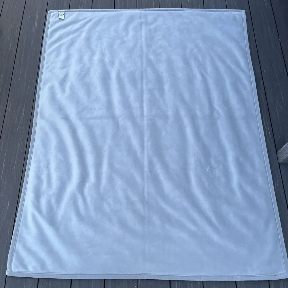 RARE POTTERY BARN Blanket Throw Gray Brown Ombre Faux Fur Reversible Thick 50x60